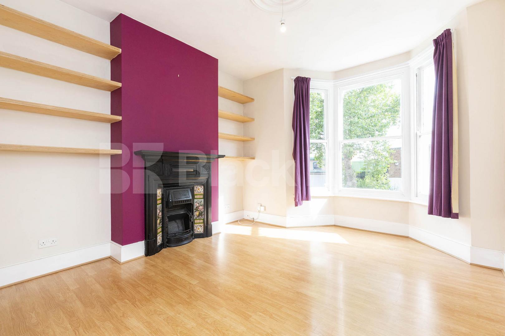 A Spacious property with 2 equally sized double bedrooms in a lovely conversion Tottenham Lane, Crouch End / Hornsey